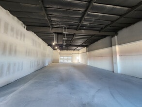 14444-14446 Ventura Blvd, Sherman Oaks, CA for lease Interior Photo- Image 1 of 2