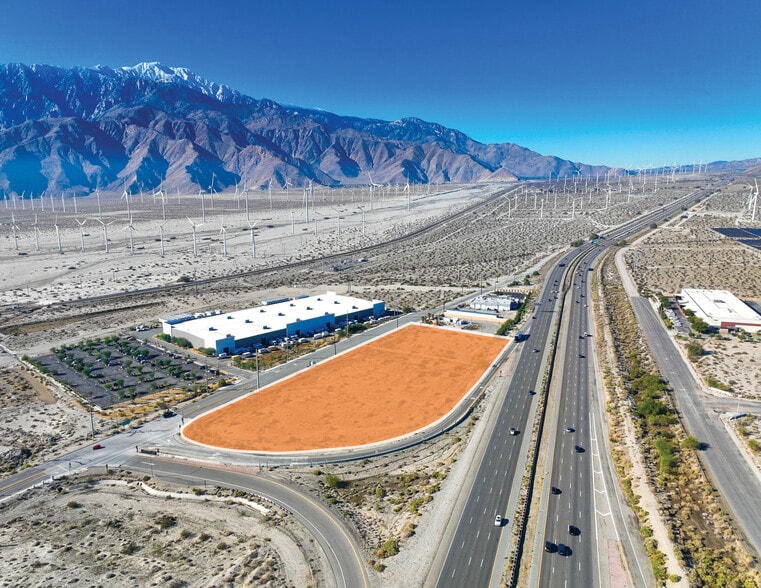 Interstate 10 Indian Canyon Dr, Palm Springs, CA à vendre - Aérien - Image 2 de 4