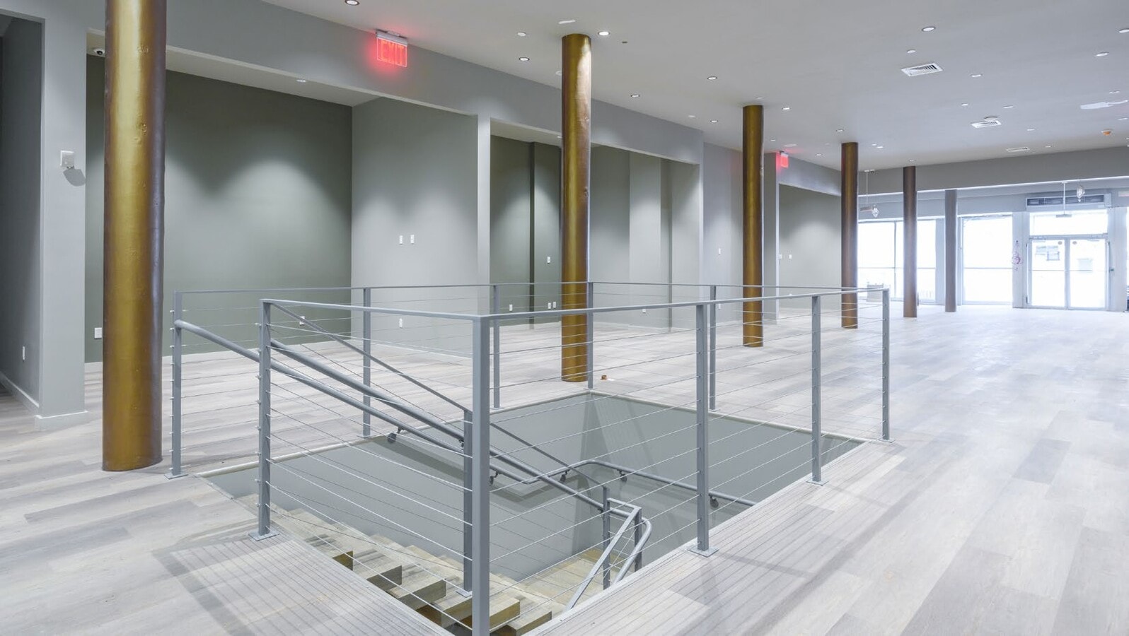 116 W 14th St, New York, NY 10011 - Unité Ground -  - Photo intérieure - Image 1 of 6
