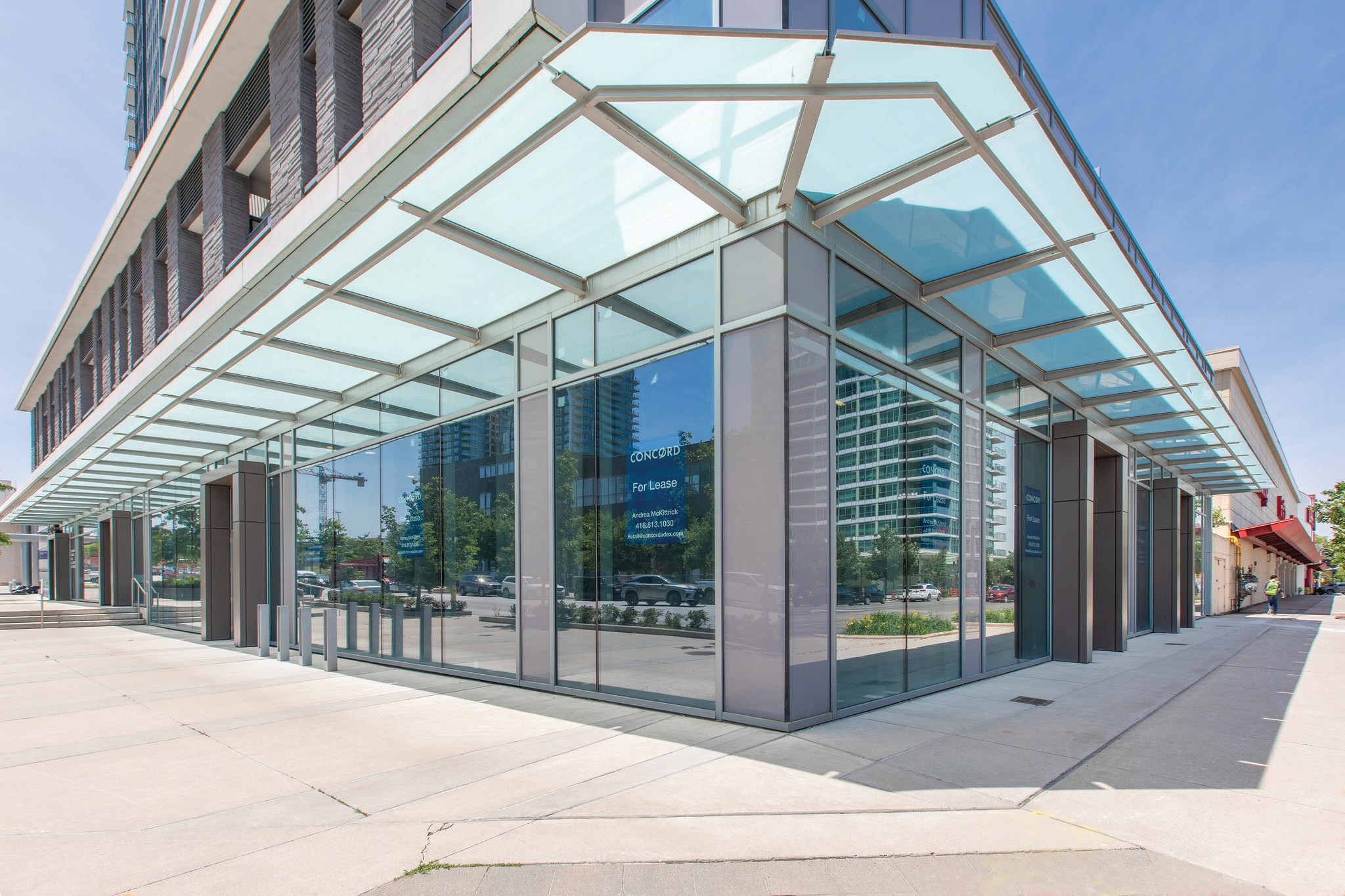 86 Esther Shiner Blvd, Toronto, ON for lease Primary Photo- Image 1 of 7