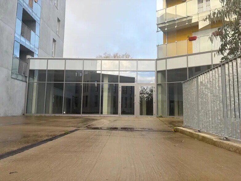 Immeuble residentiel dans Nantes à vendre - Photo du bâtiment - Image 2 de 12