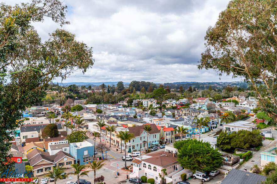 201 Monterey Ave, Capitola, CA à louer - Aérien - Image 2 de 3