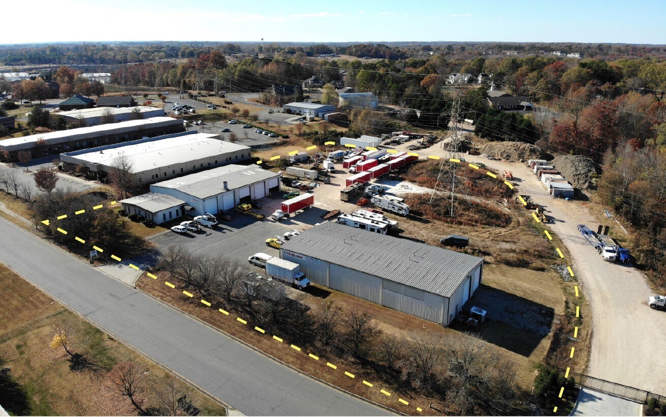 290 NE Executive Park Dr, Concord, NC à vendre Photo du bâtiment- Image 1 de 1