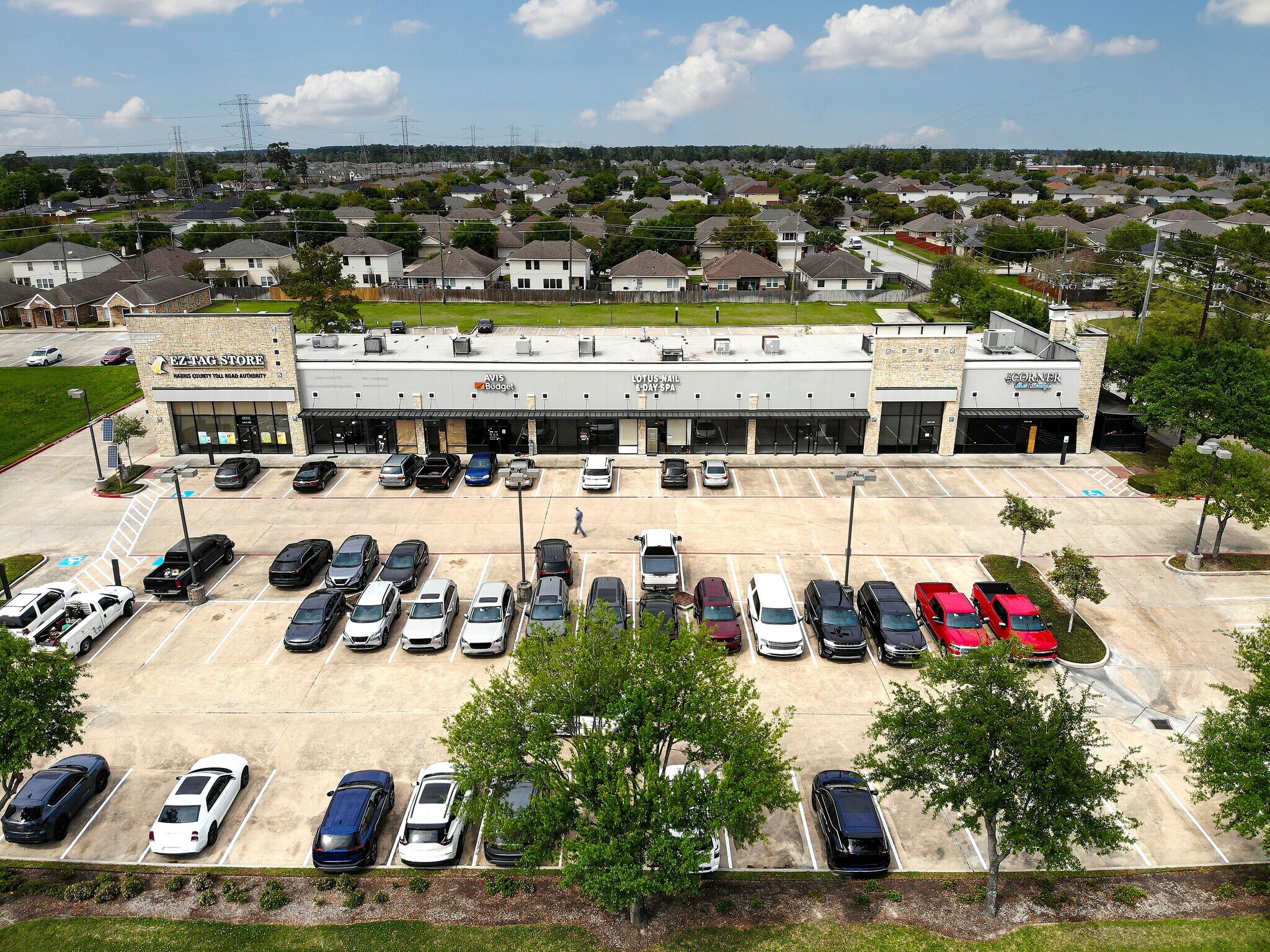 11411 N Sam Houston Pky E, Humble, TX for lease Primary Photo- Image 1 of 9