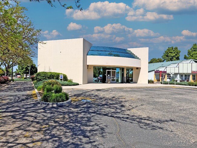 Plus de détails pour 9780 W Fairview Ave, Boise, ID - Commerce de détail à vendre