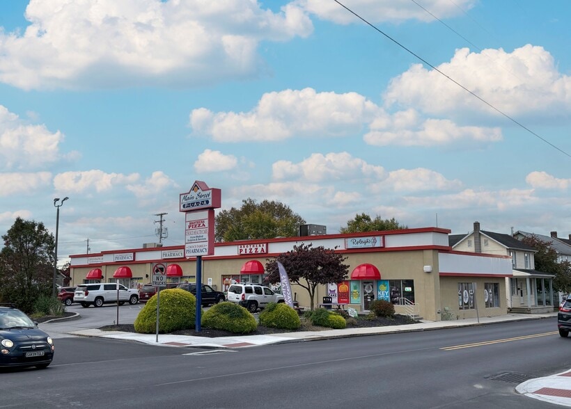 2-8 S 6th St, Mc Sherrystown, PA for lease - Building Photo - Image 3 of 6