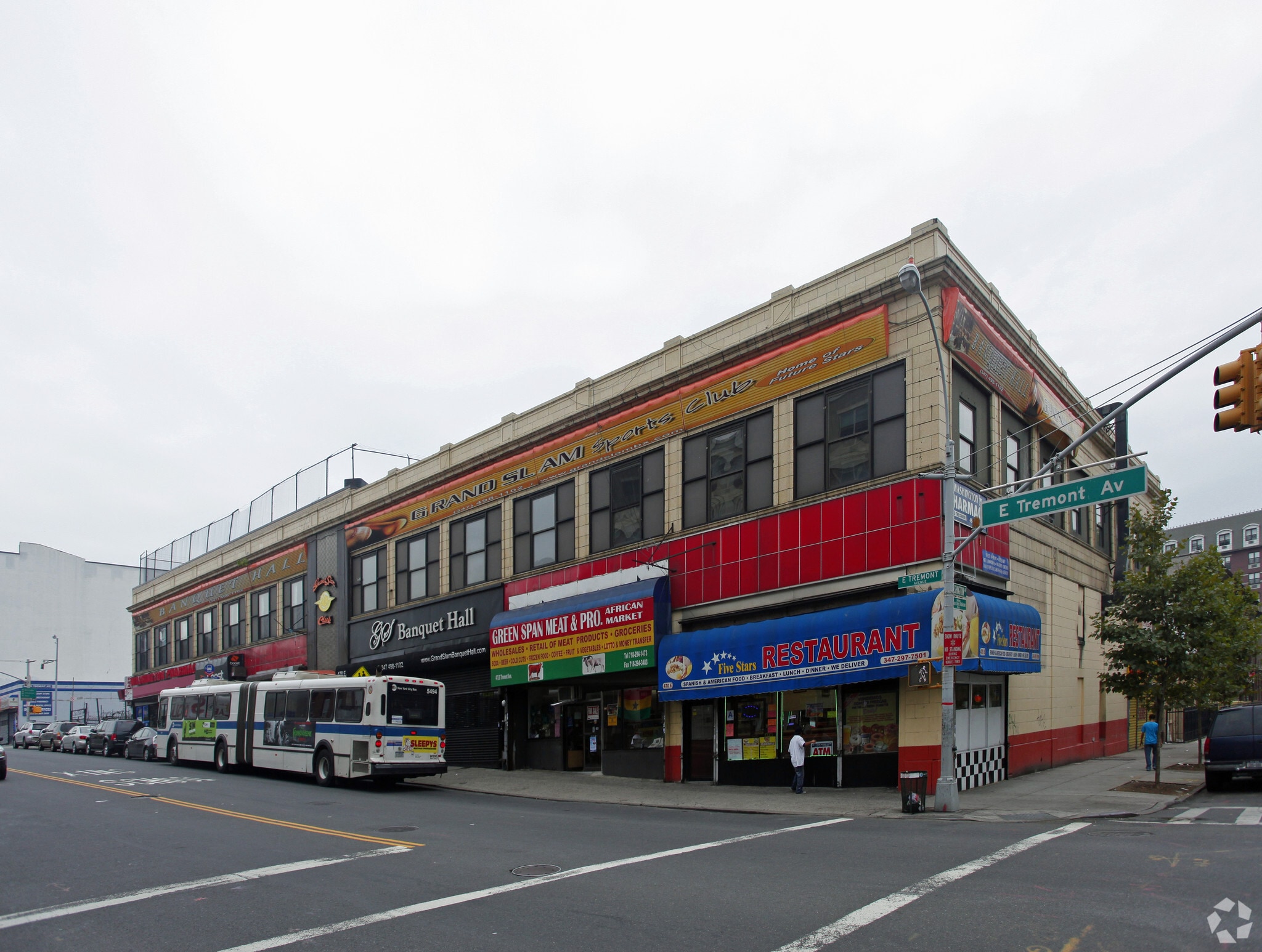 478 E Tremont Ave, Bronx, NY for lease Primary Photo- Image 1 of 5