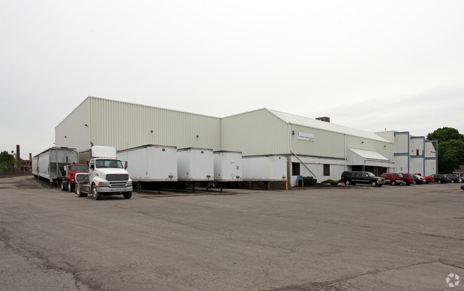 18 Champeney Ter, Rochester, NY for lease - Building Photo - Image 3 of 3
