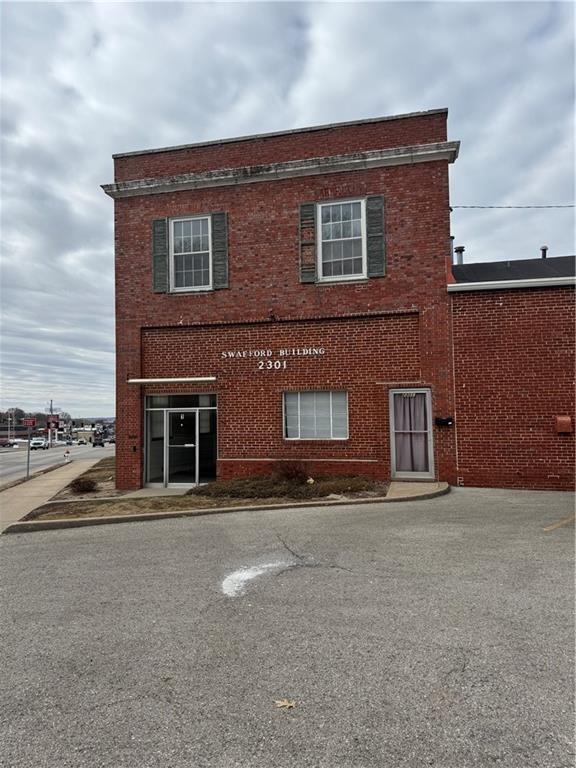 2301 Frederick Ave, Saint Joseph, MO à louer Photo du bâtiment- Image 1 de 3