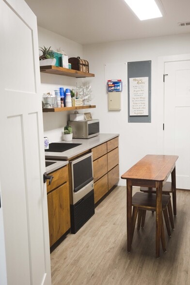 2000 US Highway 281, Marble Falls, TX for lease - Interior Photo - Image 2 of 15