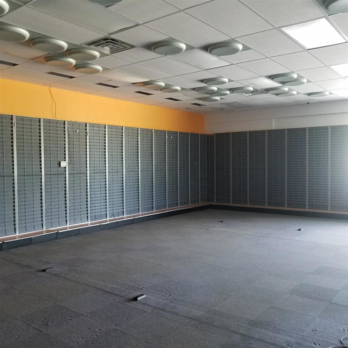 1750-1780 Rosenstiel Dr, Freeport, IL for sale Interior Photo- Image 1 of 3