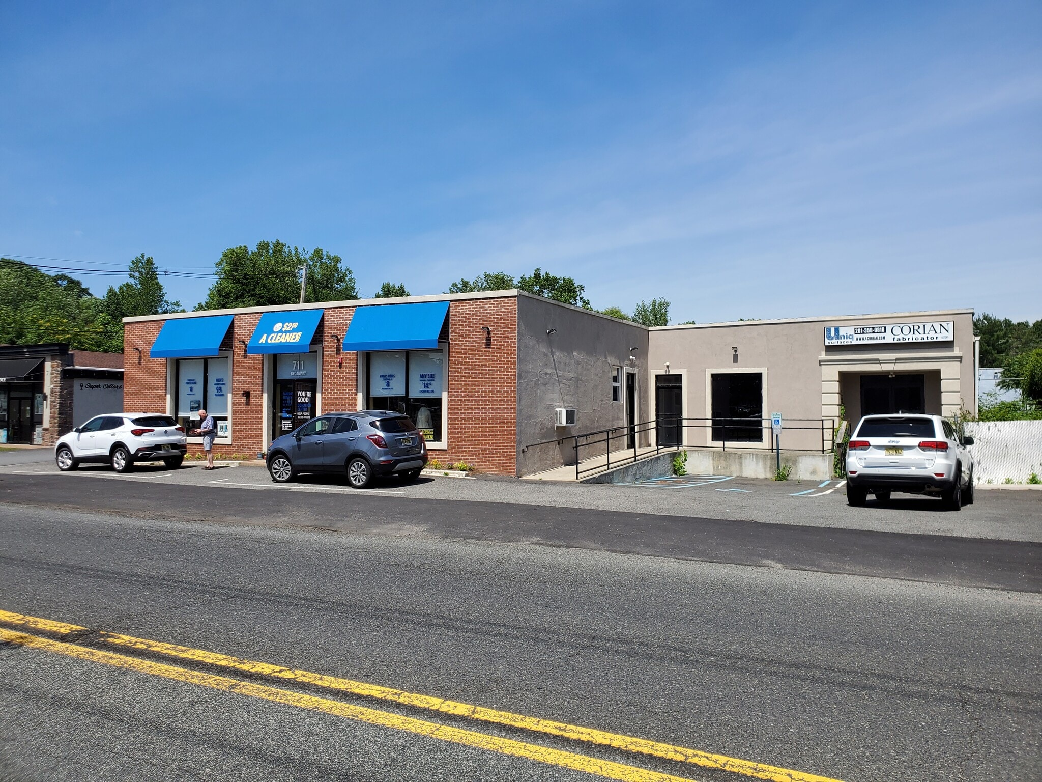 711 Broadway, Westwood, NJ for lease Primary Photo- Image 1 of 15