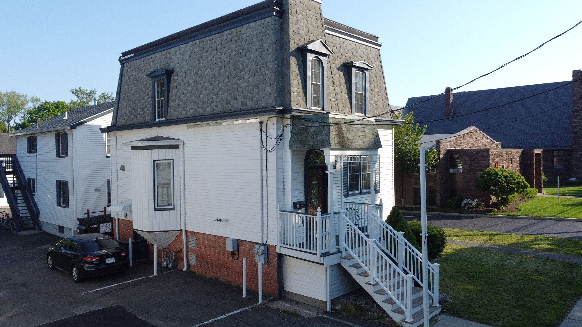 158 Broad St, Milford, CT à vendre Photo du bâtiment- Image 1 de 4