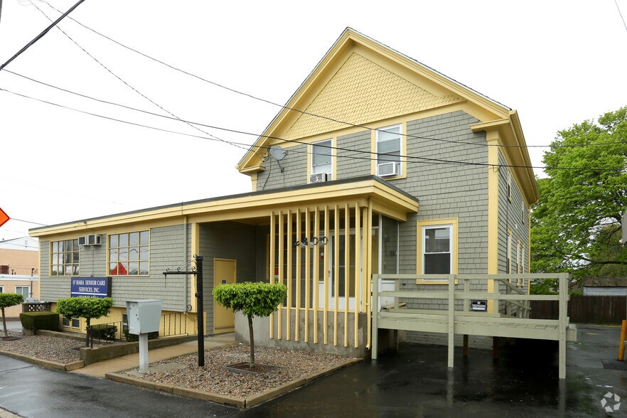 2400 Pawtucket Ave, East Providence, RI à louer - Photo du bâtiment - Image 3 de 16