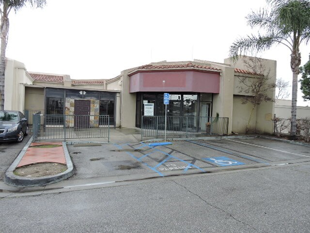 775 N Central Ave, Upland, CA à louer - Photo du bâtiment - Image 2 de 5