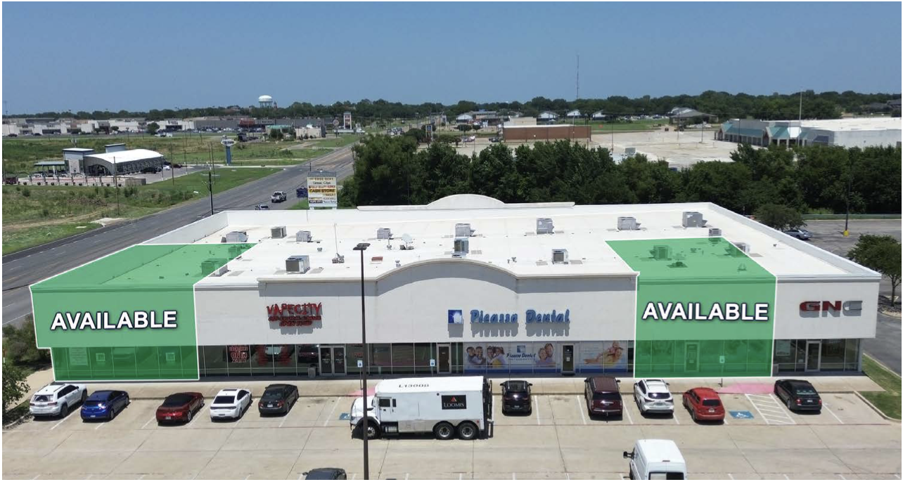 3811 West St, Corsicana, TX for lease Building Photo- Image 1 of 8