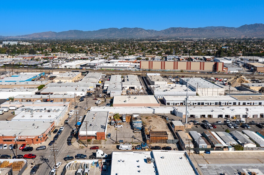 13213 Leadwell St, North Hollywood, CA for lease - Aerial - Image 3 of 3