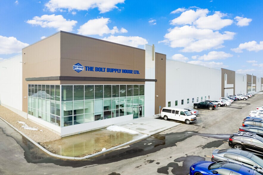 293029 James Way, Rocky View No 44, AB à vendre - Photo principale - Image 1 de 1