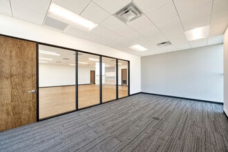12815 W Northern Ave, Glendale, AZ for lease Interior Photo- Image 2 of 7