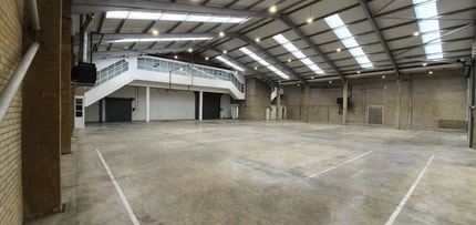 Shamblehurst Ln, Southampton for lease Interior Photo- Image 2 of 4