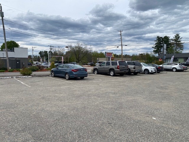 578 Mast Rd, Manchester, NH for lease - Building Photo - Image 2 of 12