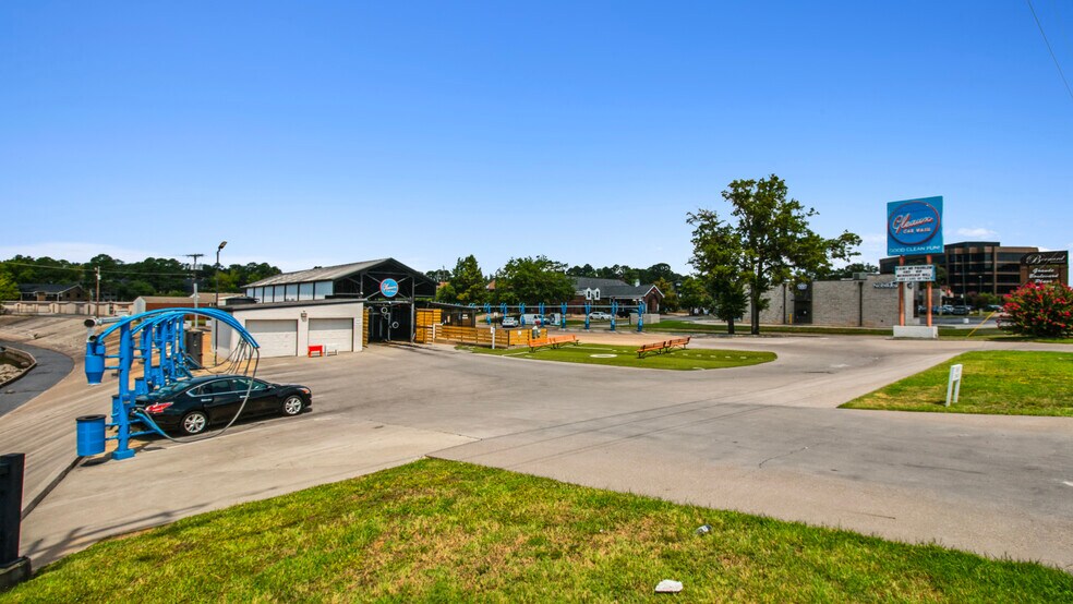 6313 S Broadway Ave, Tyler, TX à vendre - Photo du bâtiment - Image 2 de 6