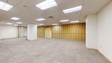 320 Queen St, Ottawa, ON for lease Interior Photo- Image 2 of 4