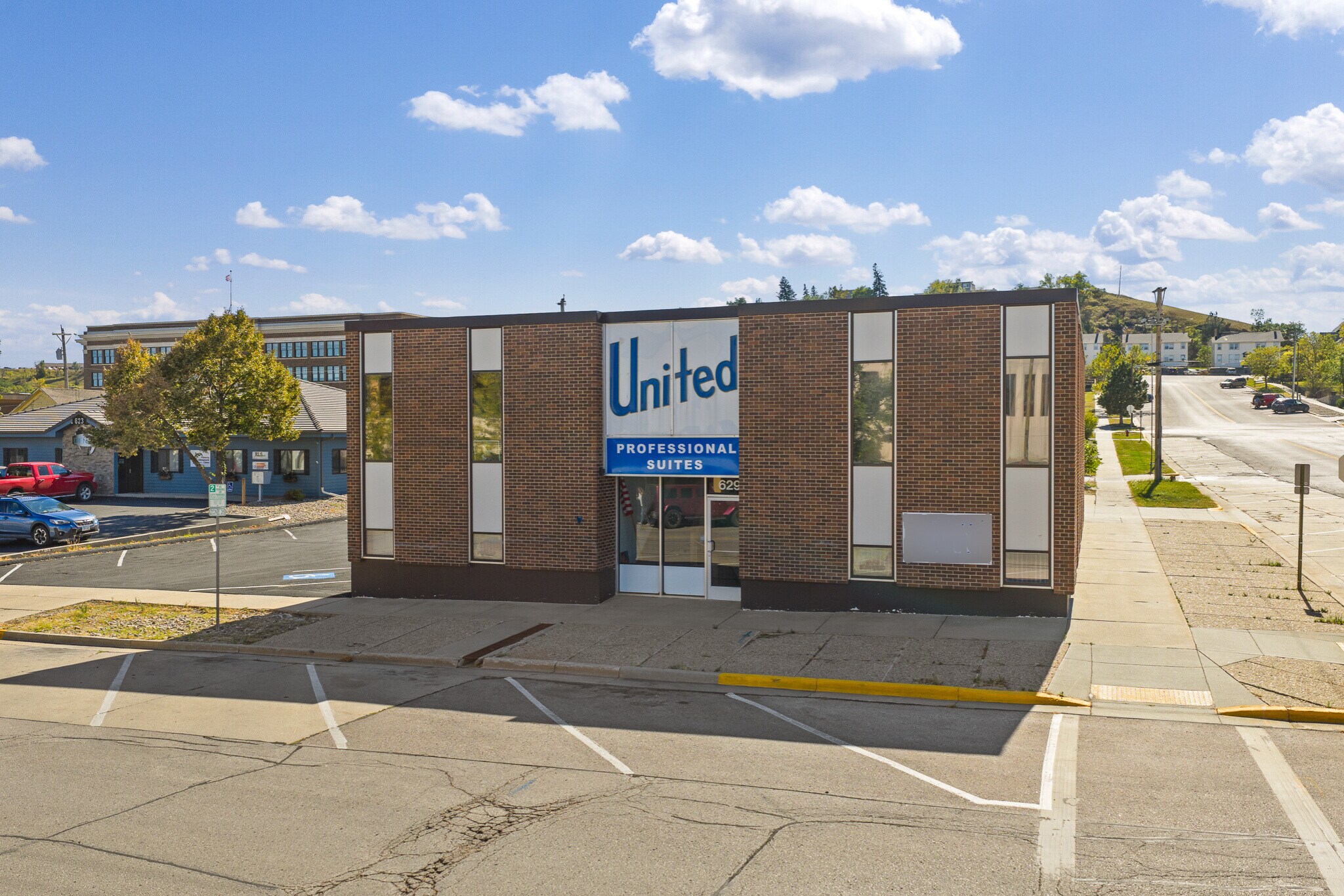 629 Quincy St, Rapid City, SD for lease Primary Photo- Image 1 of 6