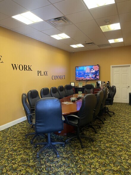 2121 S Hiawassee Rd, Orlando, FL à louer - Photo intérieure - Image 3 de 53