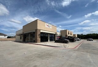 8421 FM 521 Rd, Rosharon, TX for lease Interior Photo- Image 2 of 2