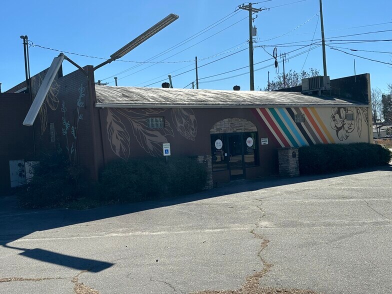 2021 State St, Cayce, SC à louer - Photo du bâtiment - Image 2 de 2