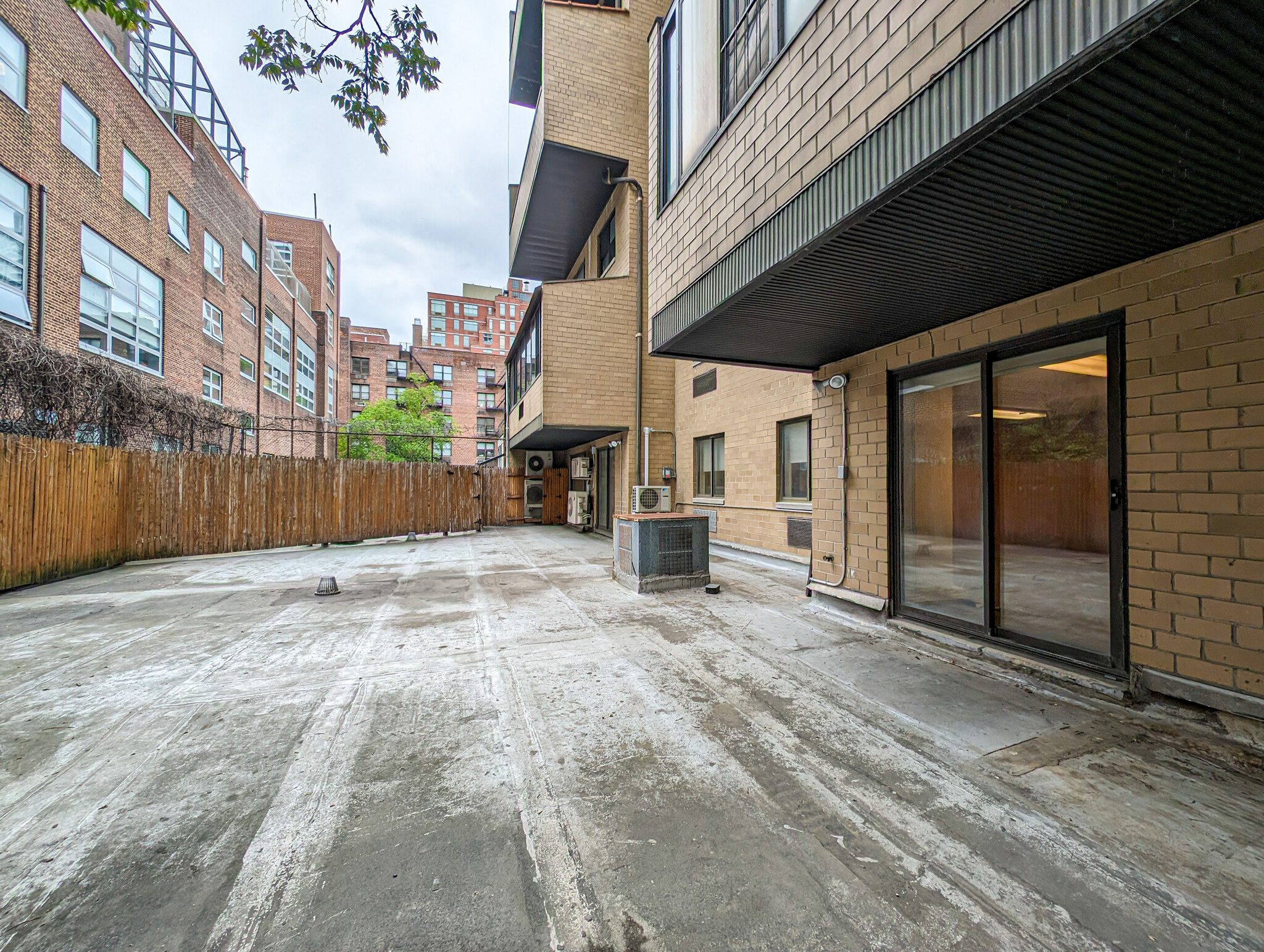 312-316 E 30th St, New York, NY for lease Building Photo- Image 1 of 4