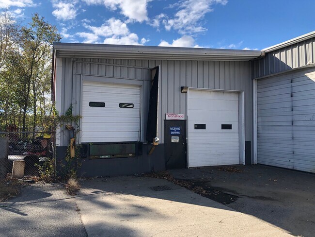 Plus de détails pour 384 Hartford Tpke, Shrewsbury, MA - Industriel à louer