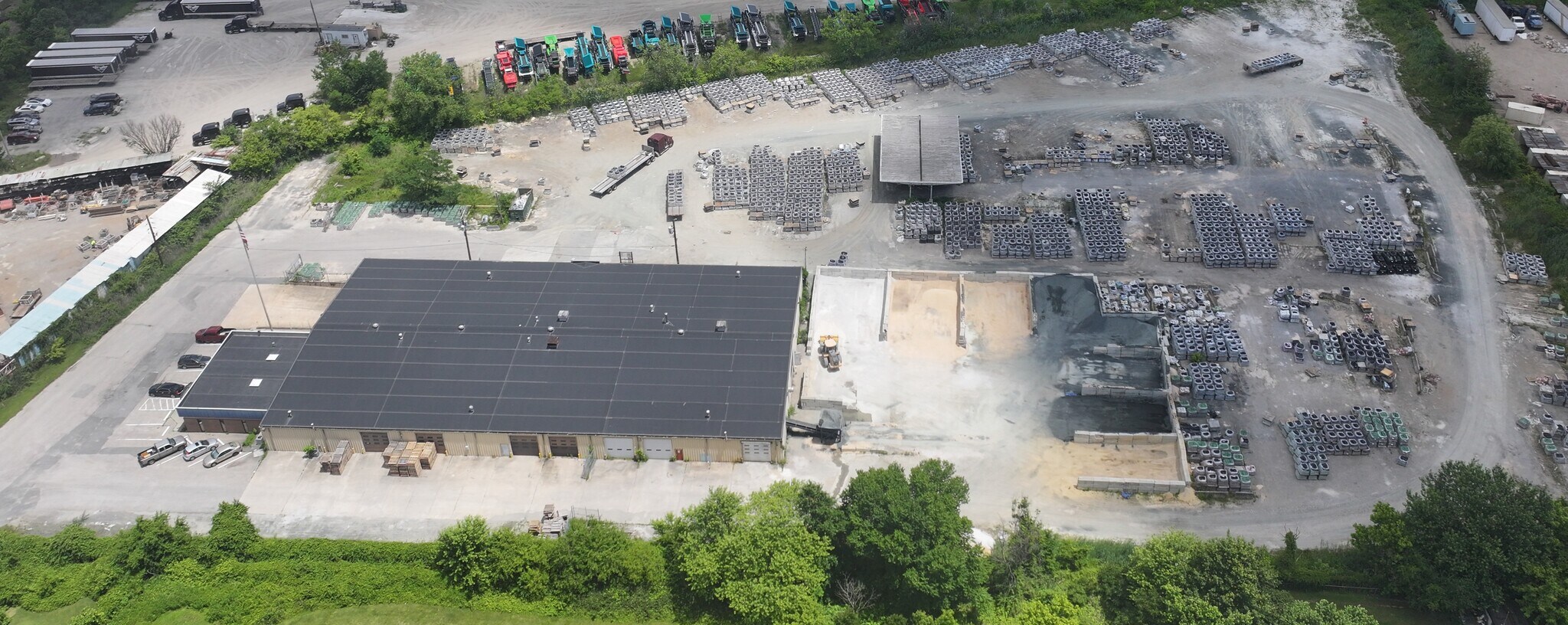 4070 North Point Rd, Baltimore, MD à louer Photo du bâtiment- Image 1 de 5