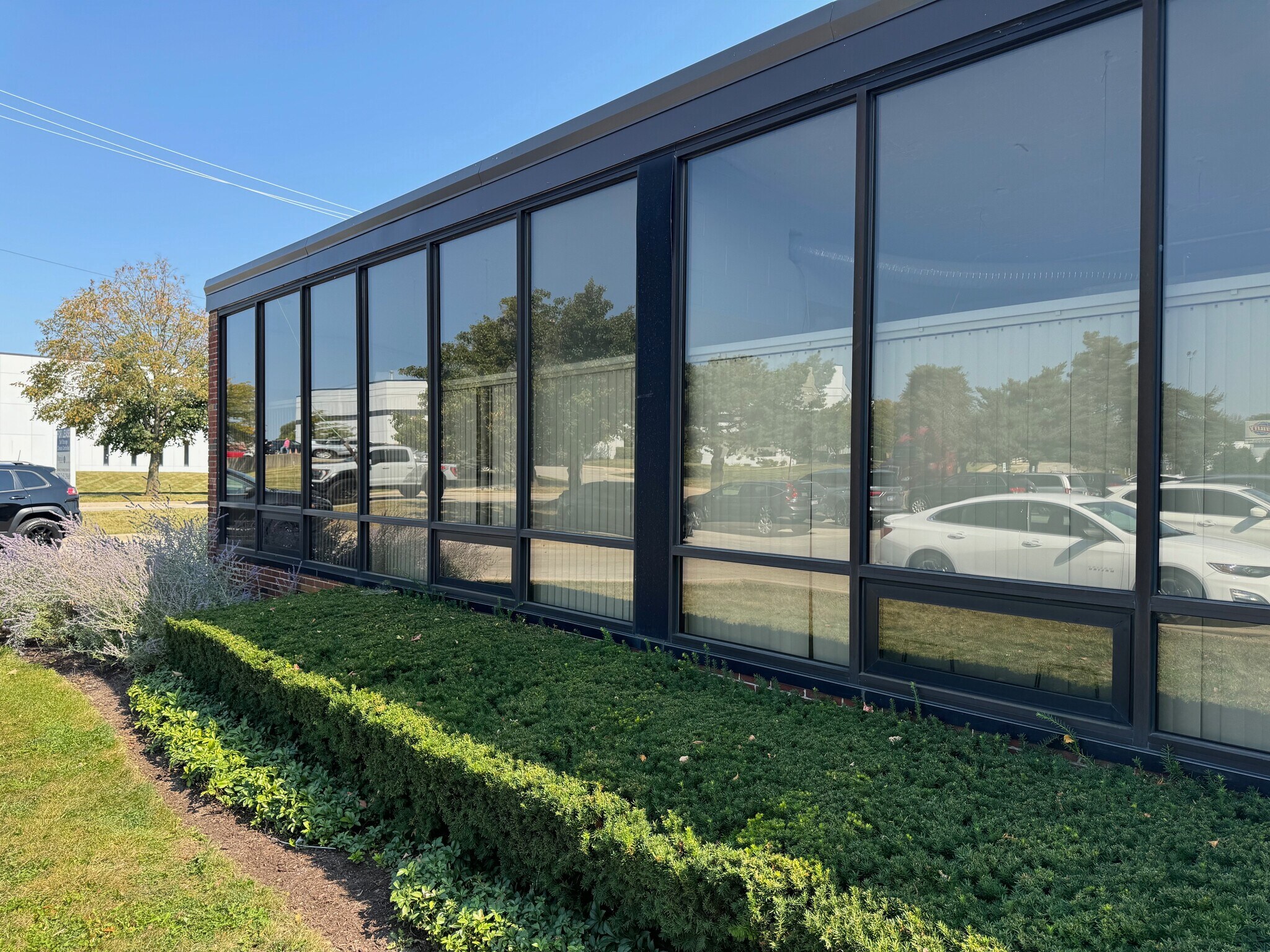 7700 Brushhill Rd, Burr Ridge, IL à louer Photo du bâtiment- Image 1 de 4