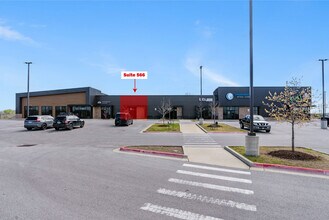 504 E Centerton Blvd, Centerton, AR for lease Interior Photo- Image 1 of 4