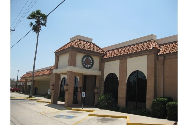 295 W Hwy 77, San Benito, TX for lease Primary Photo- Image 1 of 5