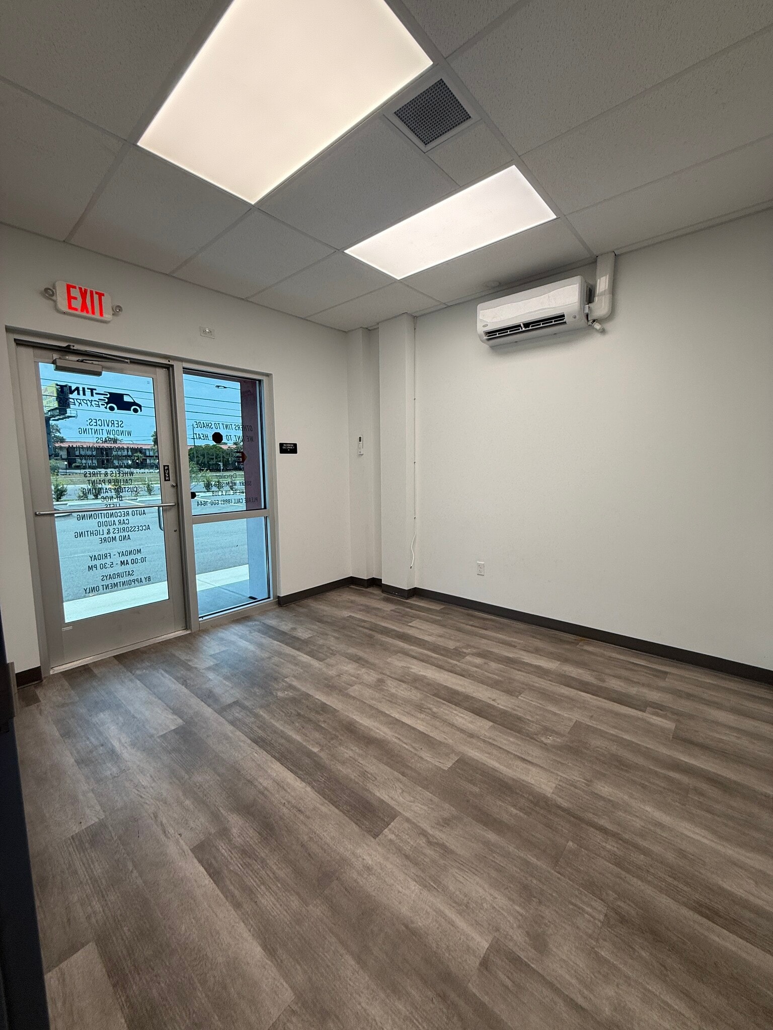 40347 US Highway 19 N, Tarpon Springs, FL for lease Interior Photo- Image 1 of 10