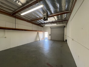 68733 Perez Rd, Cathedral City, CA for lease Interior Photo- Image 2 of 7