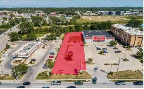 Riverside Lots portefeuille de 2 propriétés à vendre sur LoopNet.ca - Photo principale - Image 2 de 4