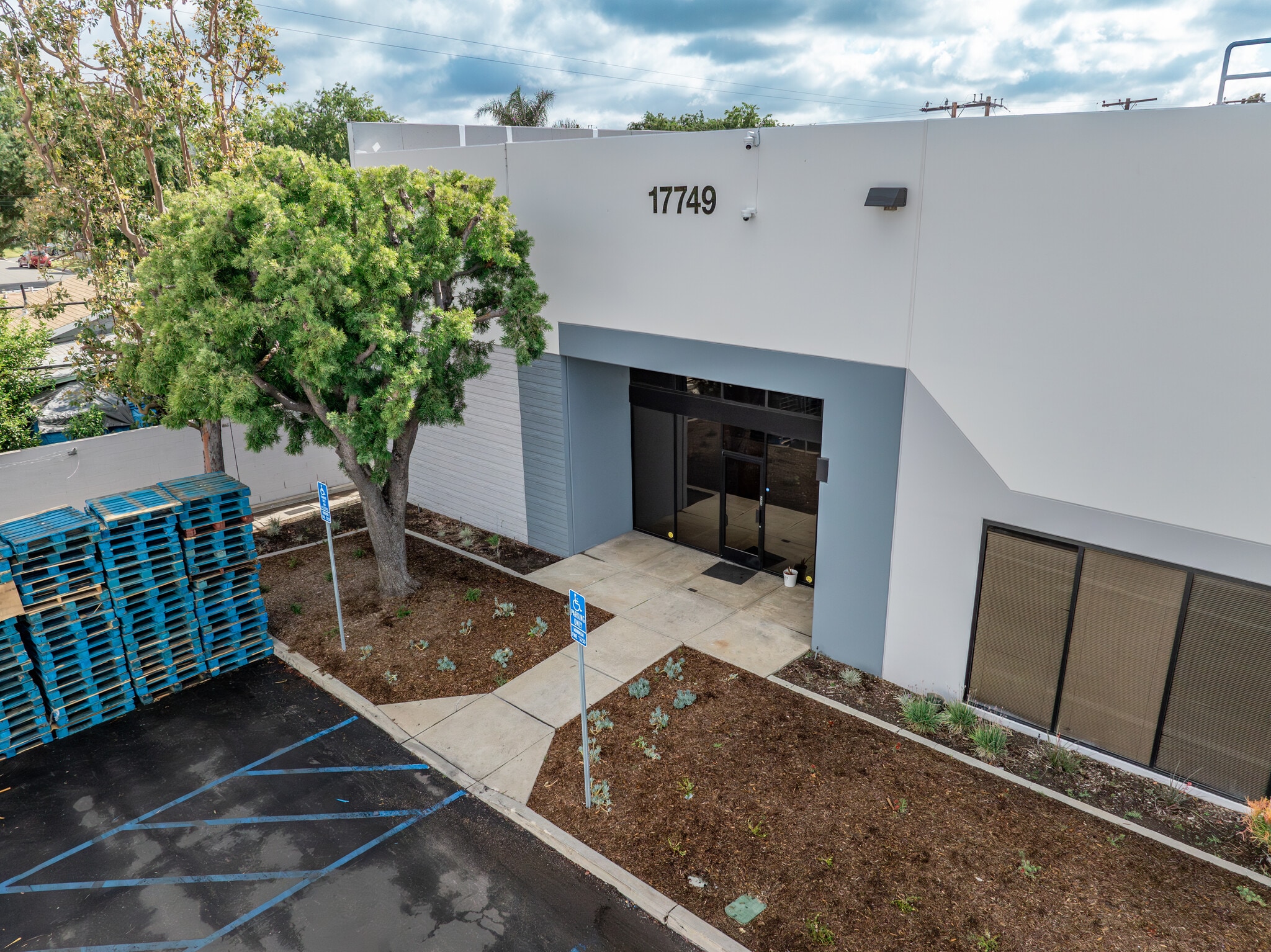 620-628 S Hambledon Ave, City Of Industry, CA for lease Building Photo- Image 1 of 3