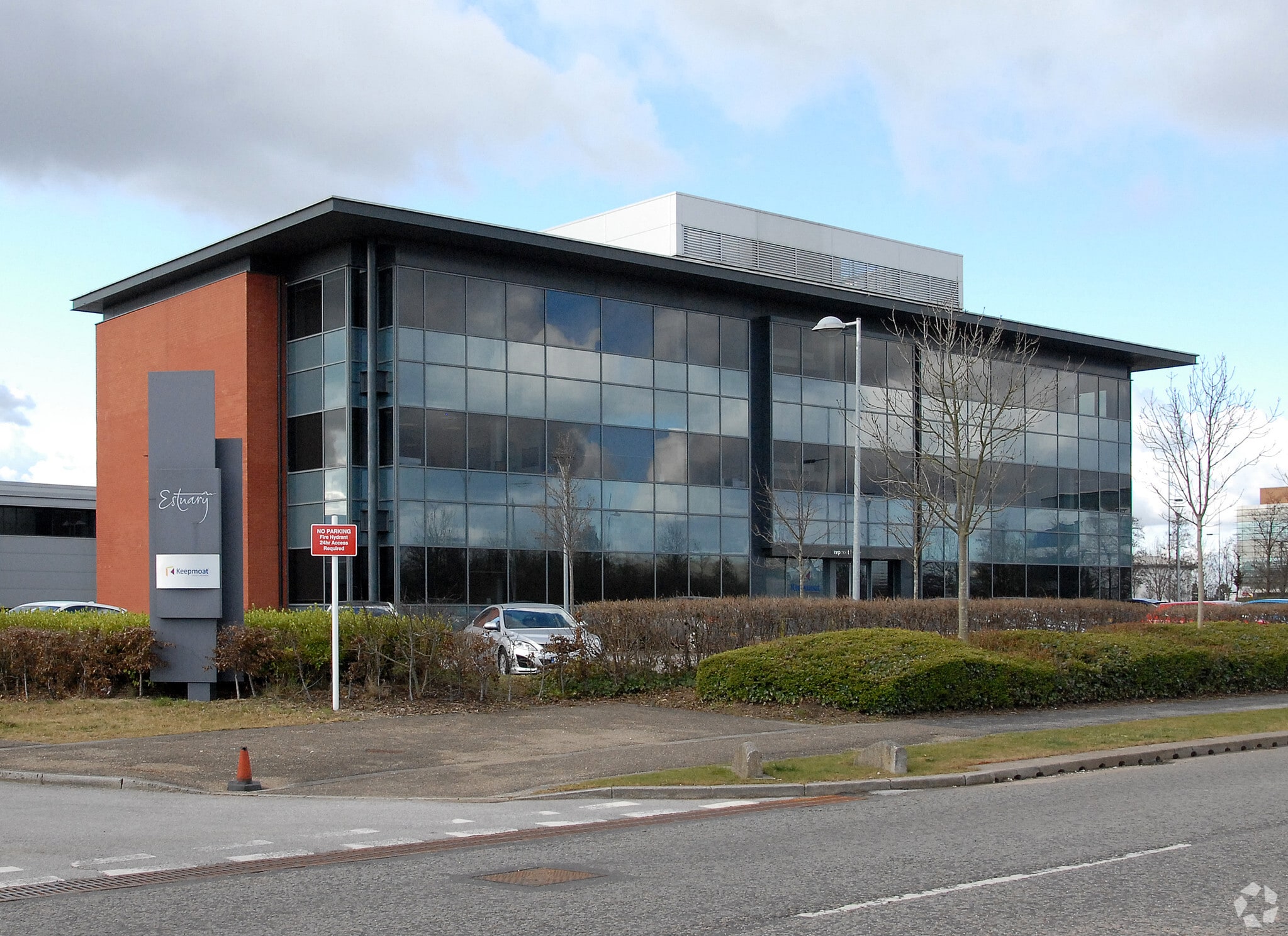 Estuary Banks, Liverpool for lease Primary Photo- Image 1 of 5
