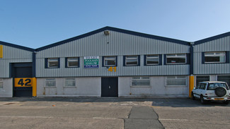 Plus de détails pour Carmarthen Rd, Swansea - Industriel à louer