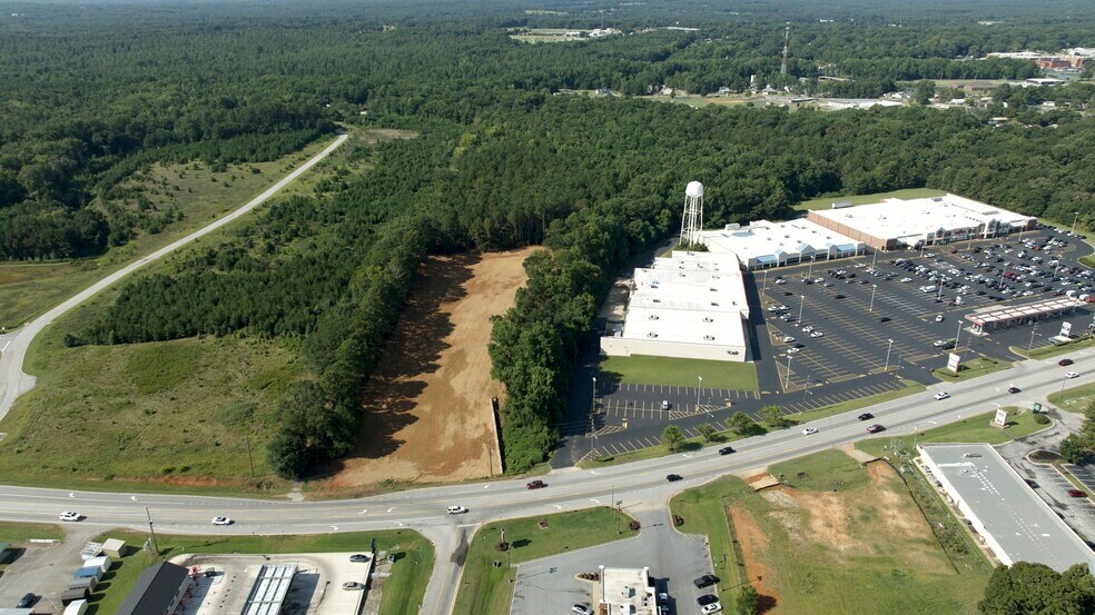 1040 N Hwy 29, Hartwell, GA à vendre - Photo du bâtiment - Image 2 de 9