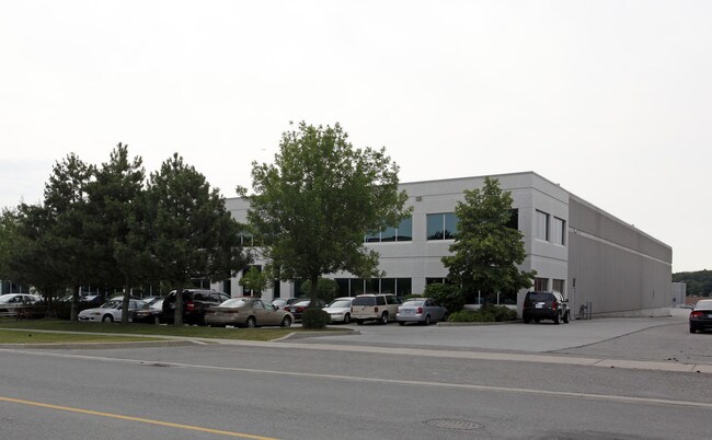 Plus de détails pour 416 Watline Ave, Mississauga, ON - Local d'activités à louer