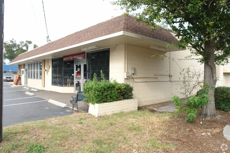 856 Mason Ave, Daytona Beach, FL for sale - Primary Photo - Image 1 of 2