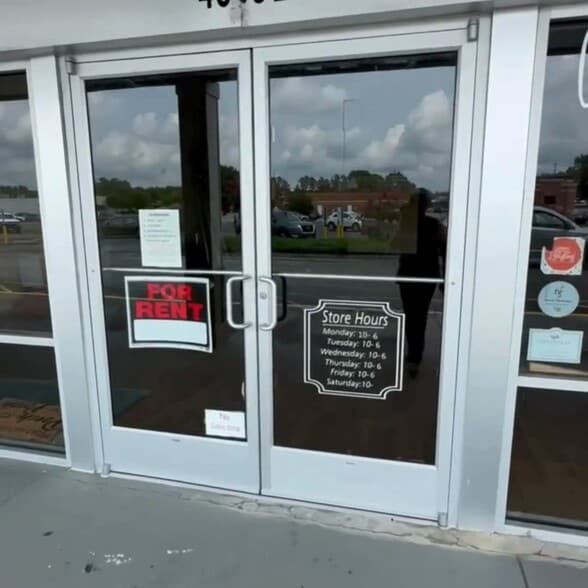 4305B Fayetteville Road Rd, Lumberton, NC for lease - Commercial Listing Video - Image 2 of 8