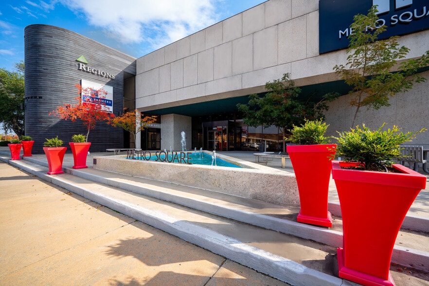 1023 Main St, Conway, AR à louer - Photo du bâtiment - Image 2 de 12