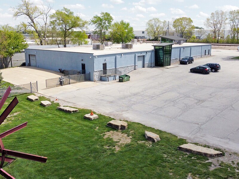 14144-14148 Santa Fe Trail Dr, Lenexa, KS à vendre Photo du bâtiment- Image 1 de 8