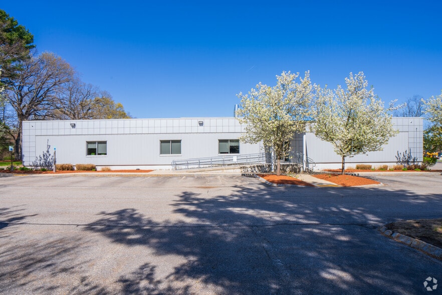 60 Westview St, Lexington, MA for lease - Building Photo - Image 3 of 5